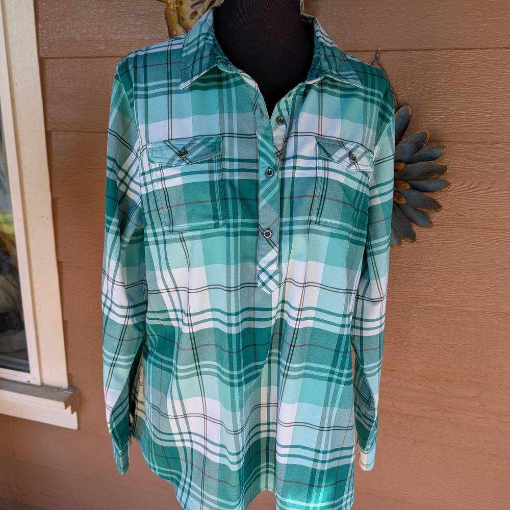 Cabela's Green Plaid 3/4 Button Pullover Shirt